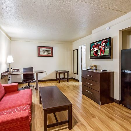 Red Roof Inn Houston East I-10 Dış mekan fotoğraf