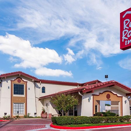 Red Roof Inn Houston East I-10 Dış mekan fotoğraf